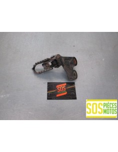 Platine avant gauche repose pied SUZUKI DR 350 1994 - 2000