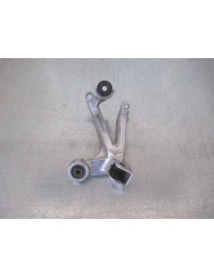 Platine repose pied passager arrière droite SUZUKI GSXR 750 1996 - 1997