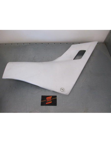 Carénage sous selle droit HONDA VFR 750 1986 - 1987