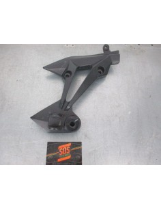 Platine repose pied passager arrière droite KAWASAKI Z 750 2007 - 2013
