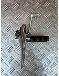 Platine droite repose pied SUZUKI HAYABUSA 1300 1998 - 2006 2