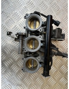 Rampe d'injection TRIUMPH STREET TRIPLE 675 2013  -  2016 2