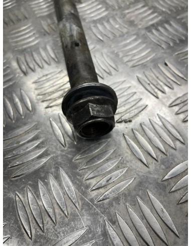 Axe de bras oscillant YAMAHA R1 2007  -  2008