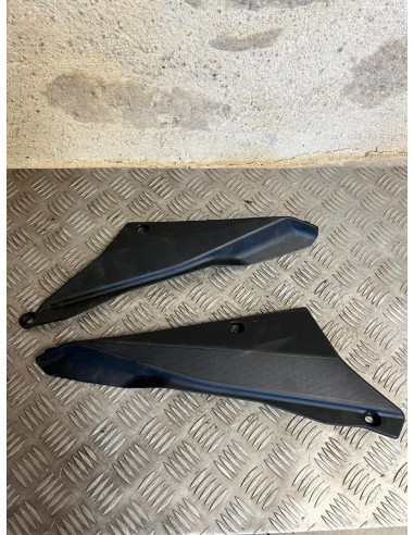 Carénages sous selle gauche et droit GILERA SMT 50 2011  -  2017