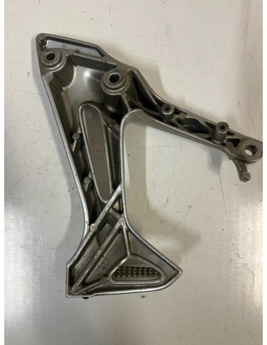Platine repose pied passager arrière gauche HONDA VFR VTEC 800 2002 - 2013