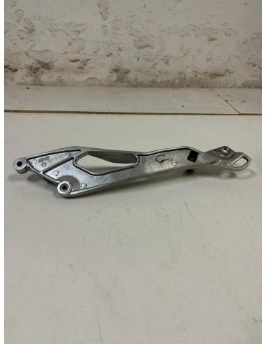 Platine gauche repose pied YAMAHA TDM 900 2002 - 2006