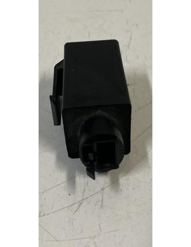 Centrale clignotant HONDA VF 1000 F2 1984  -  1987