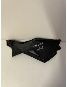 Carénage sous selle droit HONDA CBR 125 2011  -  2018 2