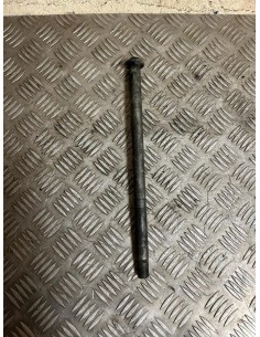 Axe de roue arrière HONDA CB 500 1996  -  2003