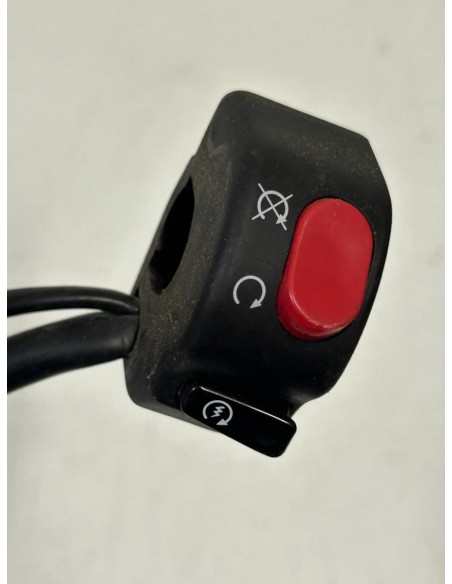 Commodo droit TRIUMPH STREET TRIPLE 675 2008  -  2012