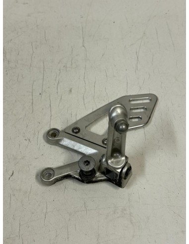 Platine gauche repose pied APRILIA TUONO V4 1000 2011 - 2014