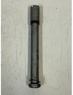 Axe de roue avant APRILIA TUONO V4 2011  -  2014