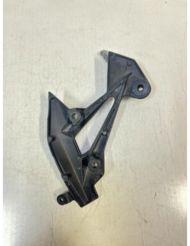 Platine repose pied passager arrière droite KAWASAKI Z 750 2007 - 2012