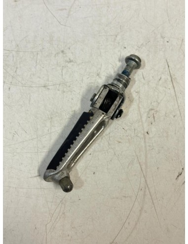 Repose pied conducteur SUZUKI SV 650 1999  -  2002