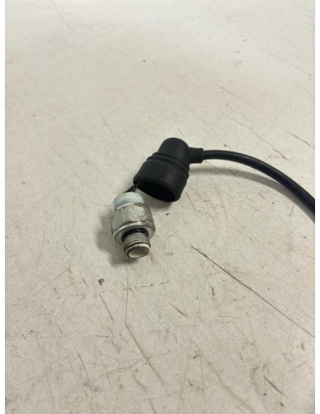 Sonde de température moteur SUZUKI SV 650 1999  -  2002