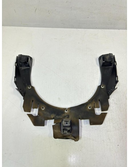 Cache passage de roue YAMAHA XMAX 125 2014  -  2017