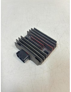 Régulateur de tension MV AGUSTA BRUTALE 1090 2010  -  2016