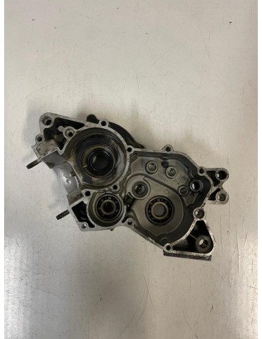 Carter moteur central gauche YAMAHA RDLC 125 1984  -  1991