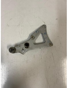 Platine avant droite repose pied SUZUKI RG GAMMA 125 1985 - 1991