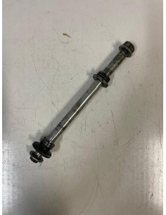 Axe de roue arrière HONDA CRM 125 1990  -  2000