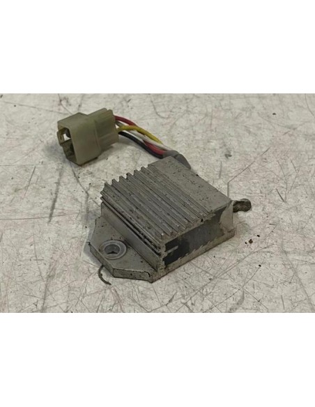 Régulateur de tension YAMAHA DTR 125 1991  -  2003