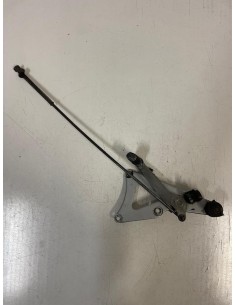 Platine avant droite repose pied conducteur SUZUKI RG GAMMA 125 1985  -  1991