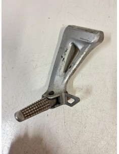 Platine repose pied passager arrière gauche SUZUKI SV 650 1999 - 2002