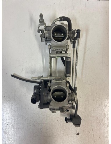 Rampe d'injection SUZUKI SV 650 2007  -  2012