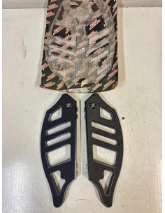 Platine avant gauche et droite CUSTOM Roaring Toyz HARLEY DAVIDSON VROD 2007 - 2016