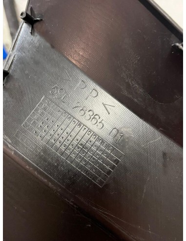 Cache carénage central de plancher repose pied YAMAHA TMAX 530 2012  -  2016