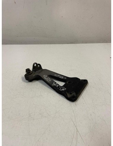 Platine repose pied passager arrière droite SUZUKI GSXR 750 1988 - 1989