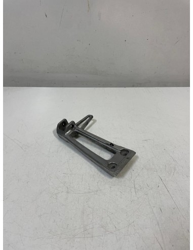 Platine repose pied passager arrière droite YAMAHA TDR 250 1988  -  1990