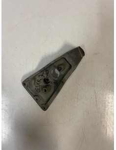 Platine repose pied passager arrière gauche SUZUKI GSXR 750 1990  -  1992