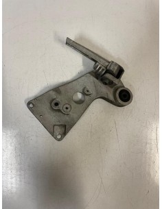 Platine repose pied passager arrière gauche SUZUKI GSXR 1100 1989 - 1992