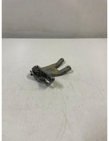 Platine repose pied passager arrière gauche YAMAHA FZ 750 1988 - 1994