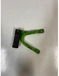 Platine repose pied passager arrière gauche KAWASAKI KMX 125 1988 - 1992