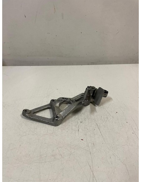 Platine repose pied passager arrière droite KAWASAKI ZXR STINGER 750 1989 - 1990