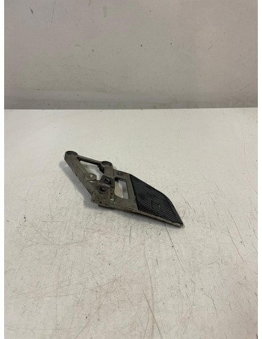 Platine avant gauche repose pied HONDA CBR 600 F 1991 - 1994