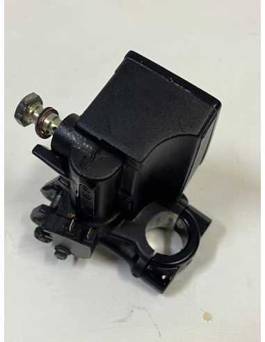 Maitre cylindre de frein avant YAMAHA MT09 2013 - 2016