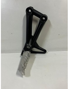 Platine repose pied passager arrière droite YAMAHA MT09 2013 - 2016 2
