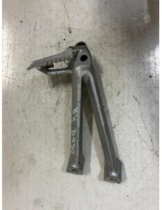 Platine repose pied passager arrière gauche SUZUKI GSXR 600 2008 - 2010