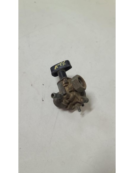 Robinet d’essence SUZUKI DR 600 1985  -  1989