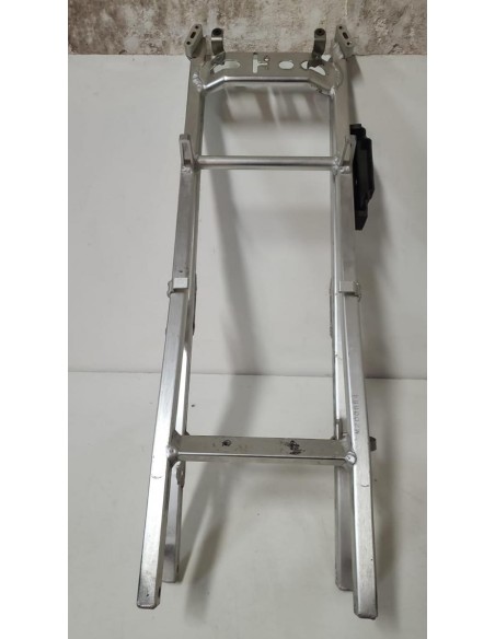 Boucle arrière HONDA CBR 600 2001  -  2006