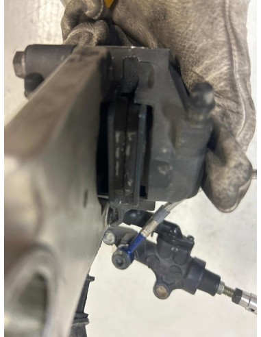 Maitre cylindre et étrier de frein arrière YAMAHA R1 1998  -  2001