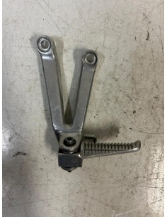Platine repose pied passager arrière gauche YAMAHA R1 1998 - 2001