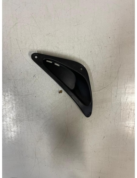 Cache cadre gauche YAMAHA R6 1999  -  2002