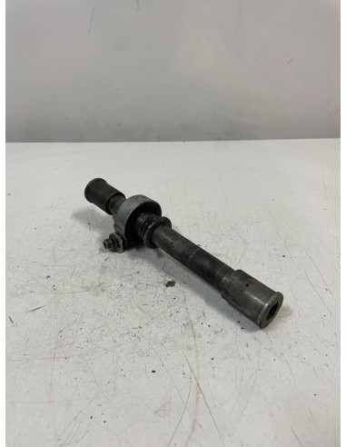 Axe de roue avant avec entraîneur de compteur KAWASAKI ZXR 750 R 1991  -  1992