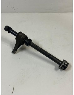 Axe de roue arrière SUZUKI BANDIT 1200 2001  -  2005