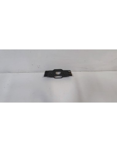 Support de réservoir SUZUKI BANDIT 1200 2001  -  2005