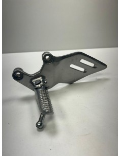 Platine gauche repose pied YAMAHA MT09 2021 - 2023 2